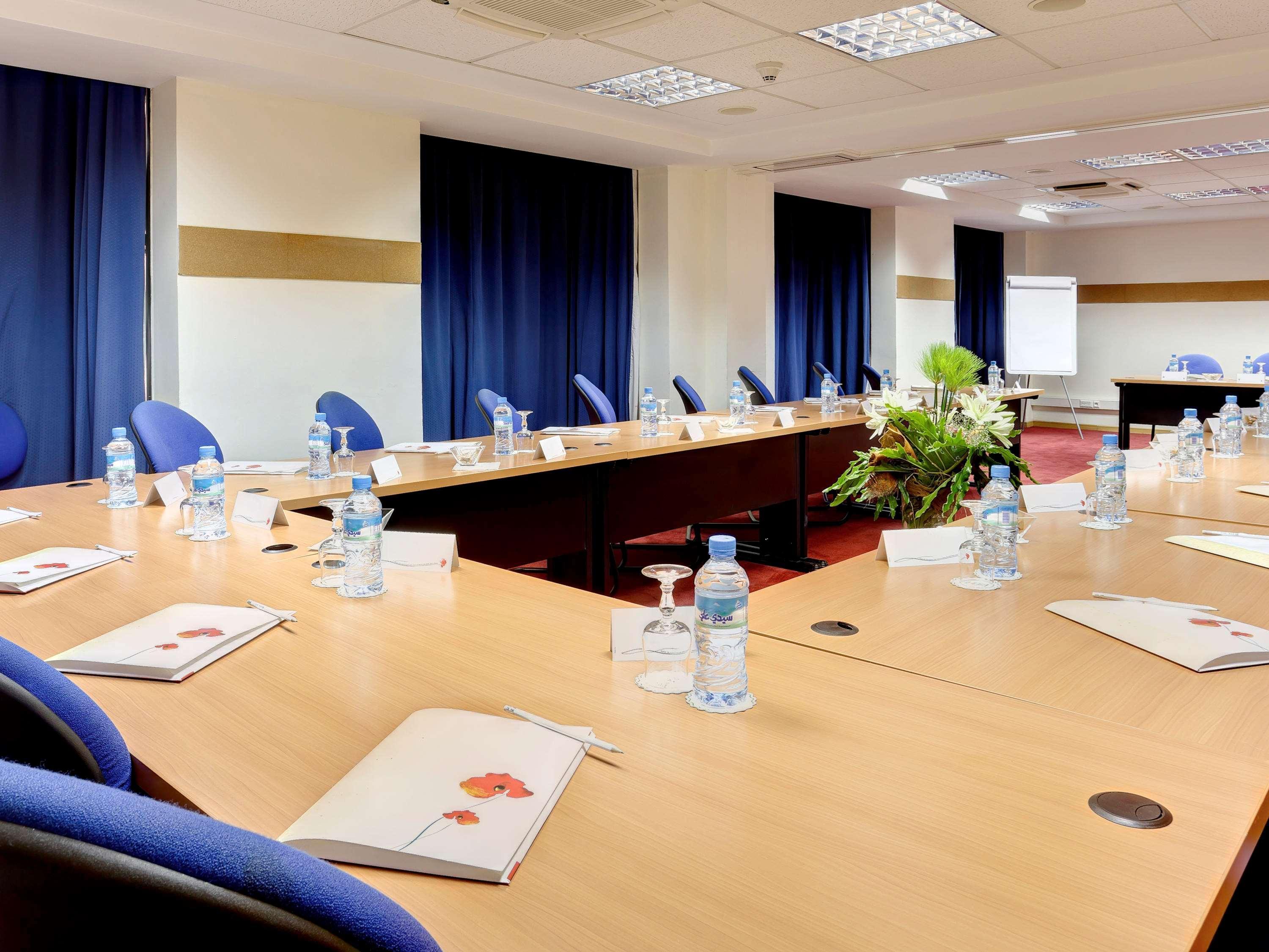 Hotel Ibis Sidi Maarouf 3*